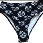 Cupshe  Navy White Floral High Waisted Swim Bottom Sz. XL Life Live On The Edge Photo 0