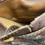 b.ø.c Brown Leather‎ Clogs Slides Studded Buckle Comfort Shoes Women’s 8 BC6650 Photo 4
