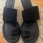 Donald Pliner Donald J. Pliner Black Leather Kitten Heel Sandal Photo 0