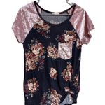 Twenty Second Floral Large Short Sleeve Knit Top With Front Pocket & Knotted Hem Photo 0
