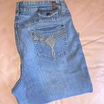 ZD • stylish and stretchy • plus size capris Photo 1