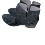 Seychelles  Lantern Women's U.S. 8.5 Ankle Bootie Black Embroidered Photo 3