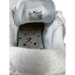 Nike Women's Airmax White Sneakers Photo 7