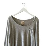 Chaser NWT  REVOLVE SCOOP NECK W/ POCKET Long Sleeves Heather Gray  Top SZ M Photo 4