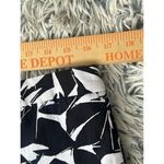 Mario Serrani  Italy Black with White Leaf Design‎ Bermuda Shorts Women's Size 10 Photo 4