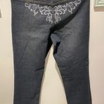Cache Jeans Photo 2
