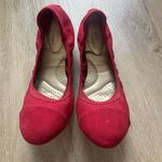 Dexflex Comfort Ballet Flats Women's 6.5 Red Suede Photo 2