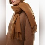 Aritzia NEW NWT Wilfred The Classic Wool Fringe Scarf Gold Camel Photo 3