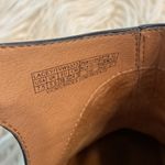 Vionic  SHOES SIZE 7.5 excellent content see all photos color black heel 3” Photo 3