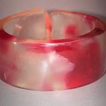 Size 7.5 Retro Red Clear Shimmer Swirl Boho Band Ring Photo 0