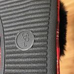 Victoria's Secret NWT Victoria’s Secret Faux Fur Red Plaid Bed Slippers Large Photo 5