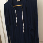 Free Kisses FINAL MARKDOWN  Hooded Top (L) Photo 0