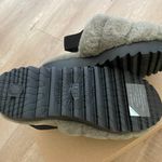 UGG Super Fluff Slipper size 7 NWT Photo 2