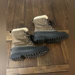 L.L.Bean women’s 6 Photo 2