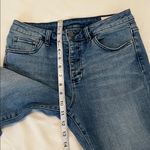 Vince Camuto  sz27/4 raw hem with slit slightly distressed straight leg jeans EUC Photo 7