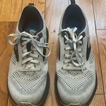 Brooks Women's Revel 5 White Black Running Shoes Size 9.5 1203611B121 Photo 1