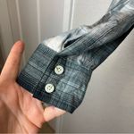 MOSSIMO Women’s Black and Gray Plaid Button Down Shirt Size XL Photo 2