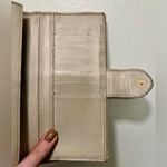 Guccissima Leather Engraved Heart Continental Wallet | Ivory Photo 13