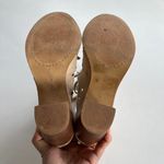 Vince Camuto  Tressa‎ Natural Beige Perforated Sandal Chunky Heel Size 7M … Photo 4