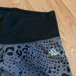 Adidas  'Climalite Capri Pants Black Gray Waistband Womens Size S Small Cheetah Photo 3
