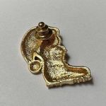 Signed Avon Christmas Holiday Brooch Pin Gold Tone Kitty Cat In Santa Boot & Hat Photo 7