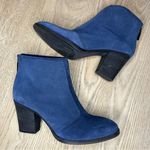 Aquatalia  Italy Faris Perforated Blue Suede Zip Heeled Ankle Booties Size 8 Photo 6