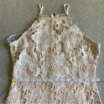 Lulus NWOT Temps De L'Amour White Lace Bodycon Midi Dress Photo 2