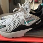 Nike Air Max 270 Photo 2