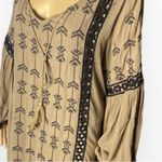 AHB EXCLUSIVE Photo 2