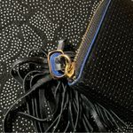 Stella & Dot  Black Woven Wallet with Blue Trim & Blue Interior – Tassel Zip Photo 9