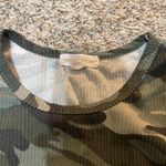 Moa Moa Shirt Photo 1