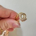 Boutique Gold Bypass Knot Swirl Pave Ring “Croixe” Cross Over Rhinestone Sparkly Femme Jewelry Photo 10