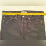 Levi's Levi premium Wedgie Black Jeans, button fly, straight, frayed hem, size 28 Photo 4