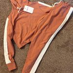 FemmeLuxe Pink Sweatsuit Set Photo 0