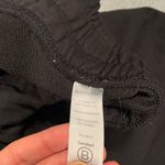 Athleta bounce back Joggers black Photo 3