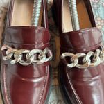 ShoeDazzle Burgundy Chain Loafers Faux Patent Leather Lug Sole Shoes Women’s 6.5 Silver Photo 8