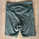 Old Navy 🌿 Active PowerChill Extra High‑Rise Bike Short ~ Medium Photo 1