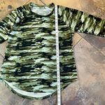 Bobbie Brooks Ladies Soft Camouflage Long Sleeve Top Large Green Photo 4