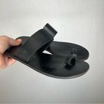 Tkees | Size Woman’s 7 Leather Black Sandals Sleek Versatile Comfort Photo 2