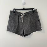 Vuori  Halo Performance Shorts Large Photo 1
