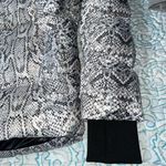 Varley Varely puffer jacket Photo 2