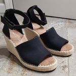 Toms  Women’s Wedge Sandals Photo 0