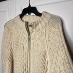 Carraig Donn Irish Wool Cableknit Aran full zip Sweater White Size M Photo 5