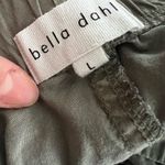 Bella Dahl  Frayed Hem Pocket Dark Olive Short Sz L Photo 4