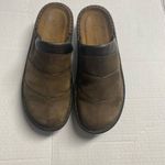 NAOT Women’s Brown Leather Slip on Clogs Size EU 40 US 8.5 Photo 9