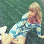 Reformation Taylor Swift  Sydney Cielo Lover Dress (Size 6) Photo 2