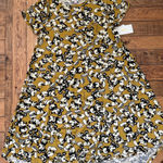 LuLaRoe NWT! #17 Women's LuLa Roe Carly High Low Disney Mickey Mouse Dress, Sz: S Photo 0
