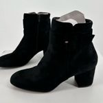 Womens White Mountain Freckly Ankle Boots Black size 7 Buckle Photo 4