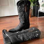Black Real Leather Cowgirl Boots Size 7 Photo 0