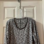 a.n.a  Grey Scoop Neck Knit Long Sleeve Shirt size Large Photo 4